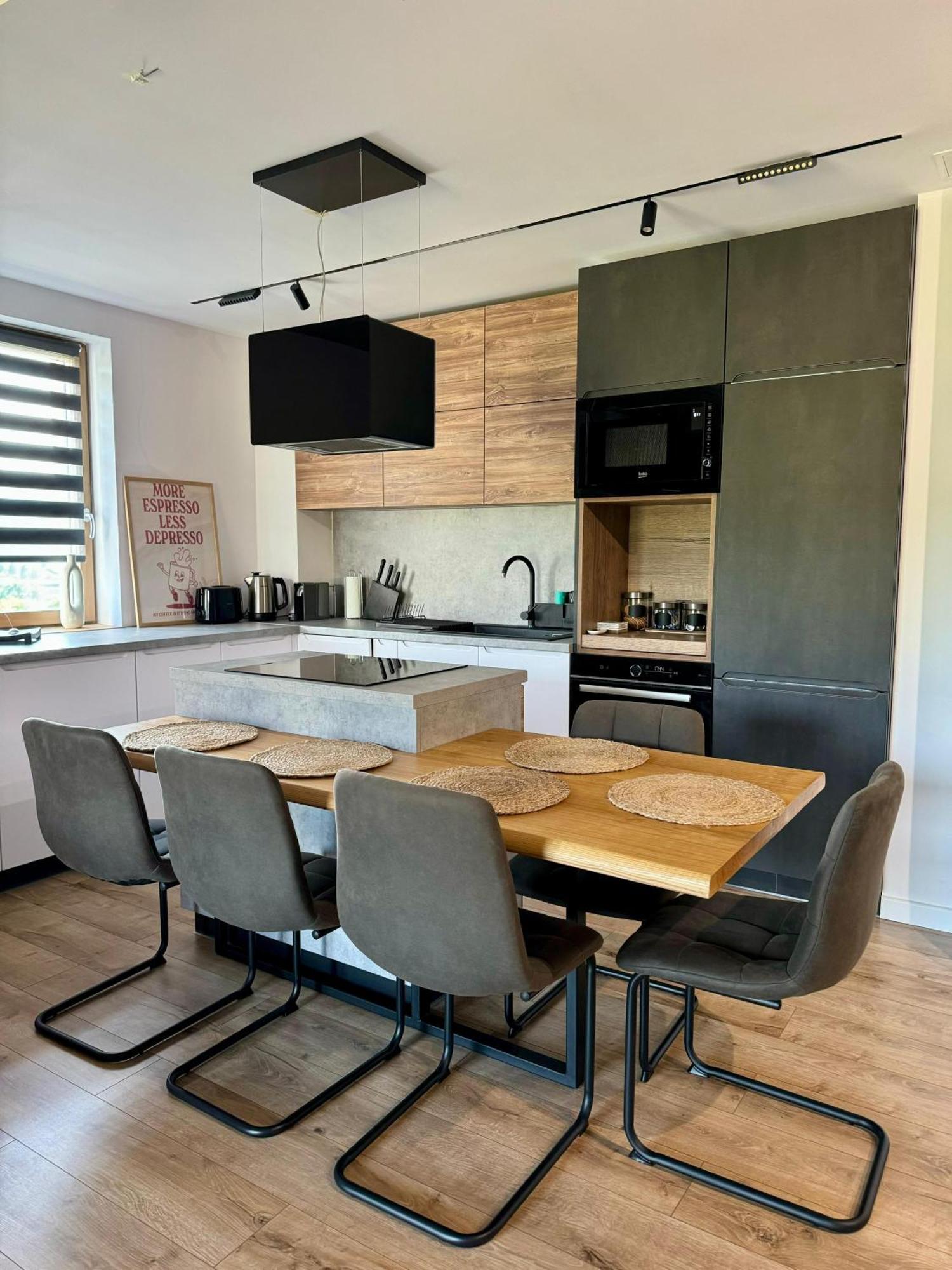 The Perfect Space - New1Bedroom & Parking Targu-Mures Bagian luar foto
